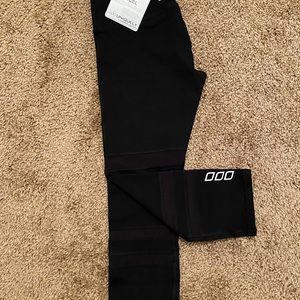 NWT! Lorna Jane leggings